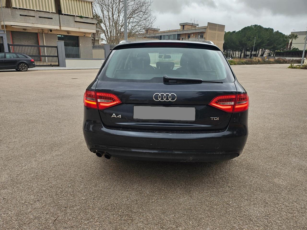 Audi A4 Avant 2.0 TDI 177CV Ambient