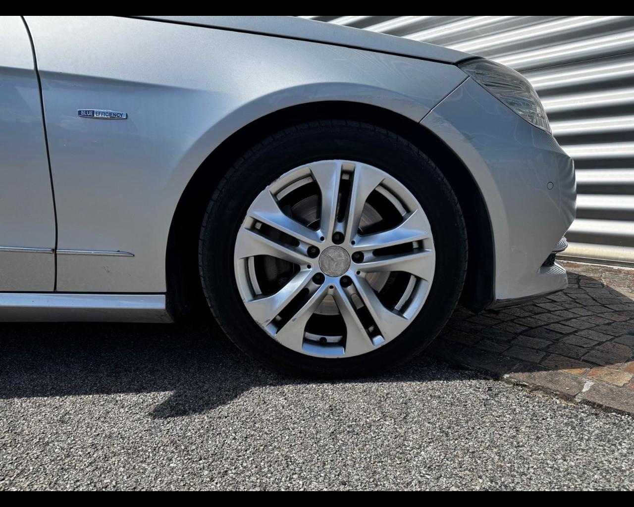 Mercedes-Benz CLASSE E 350 CGI BE AVANTGARDE AUTO