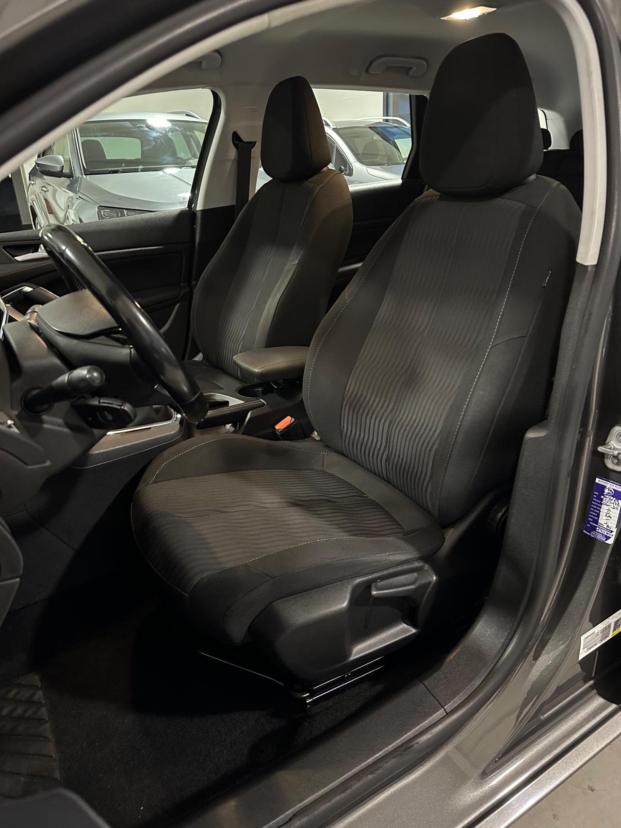 Peugeot 308 BlueHDi 120 S&S SW Allure