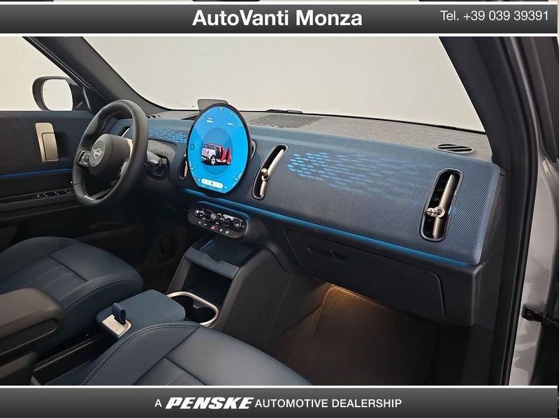 MINI Mini Countryman U25 Countryman C Essential