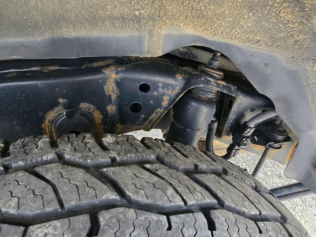 Toyota Land Cruiser 3.0 D-4D WAGON 8 POSTI