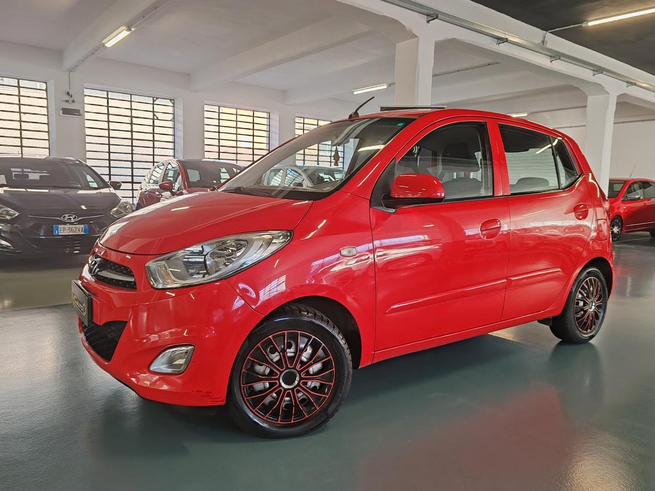 Hyundai i10 1.1 12V Sound Edition