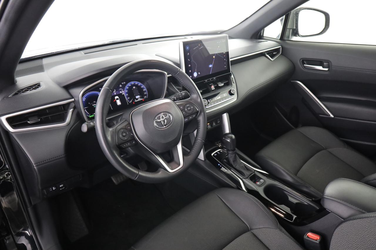 TOYOTA Corolla Cross 2.0 Hybrid 197 CV E-CVT Lounge