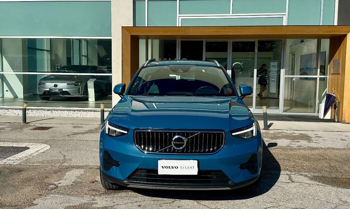 VOLVO - XC40 - T4 Recharge automatico Core