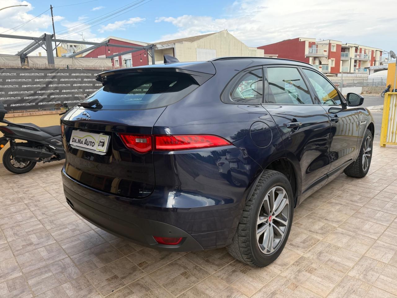Jaguar F-Pace 2.0 D 180 CV AWD aut. Portfolio