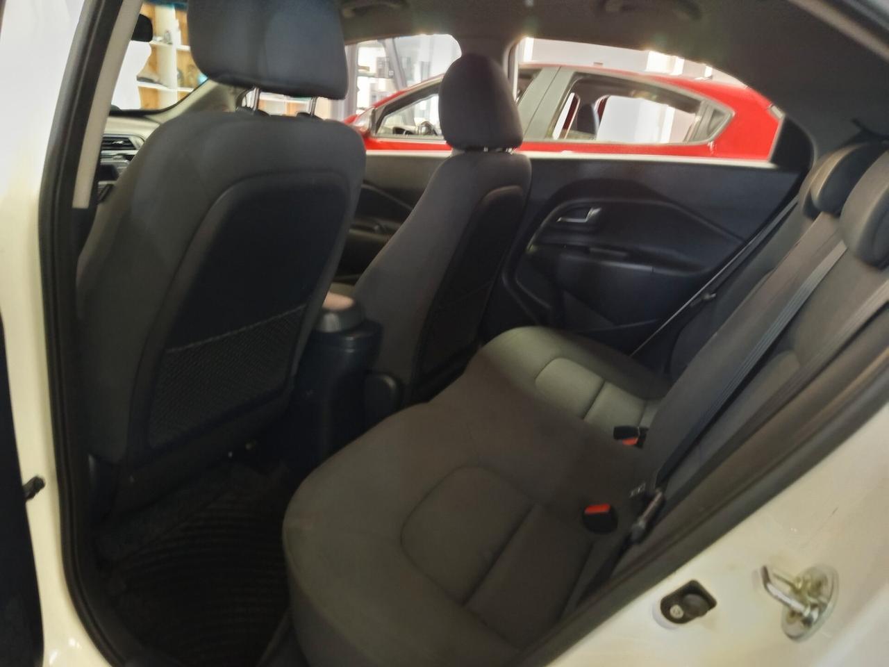 Kia Rio 1.1 CRDi 5p.S&S High Tech ok neopatentati