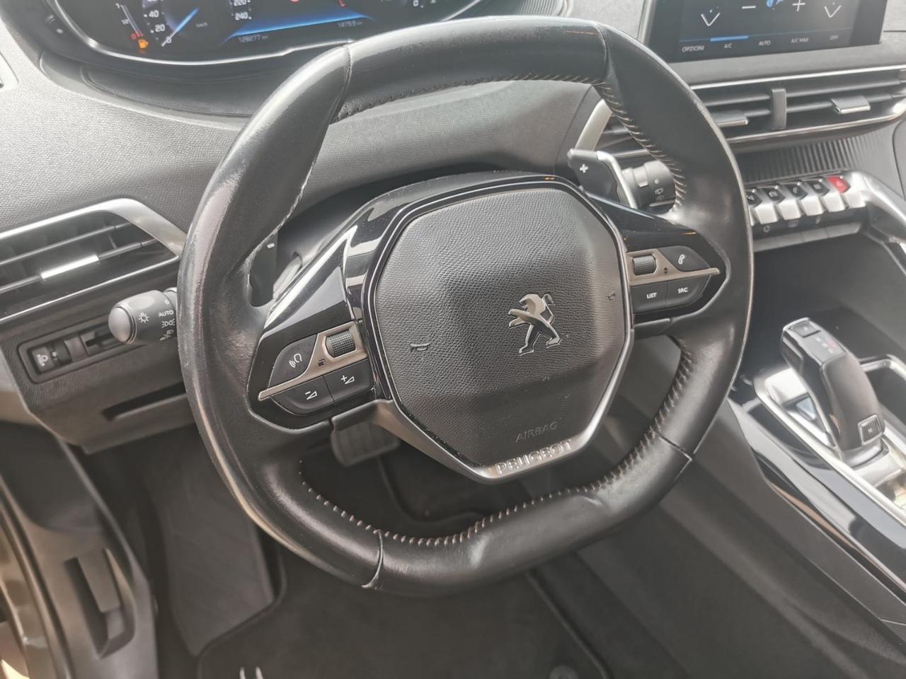 Peugeot 3008 BlueHDi 130 S&S Allure