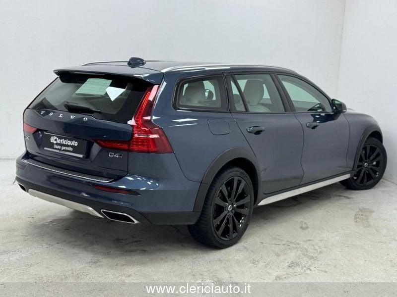 Volvo V60 Cross Country D4 AWD Geartronic Pro