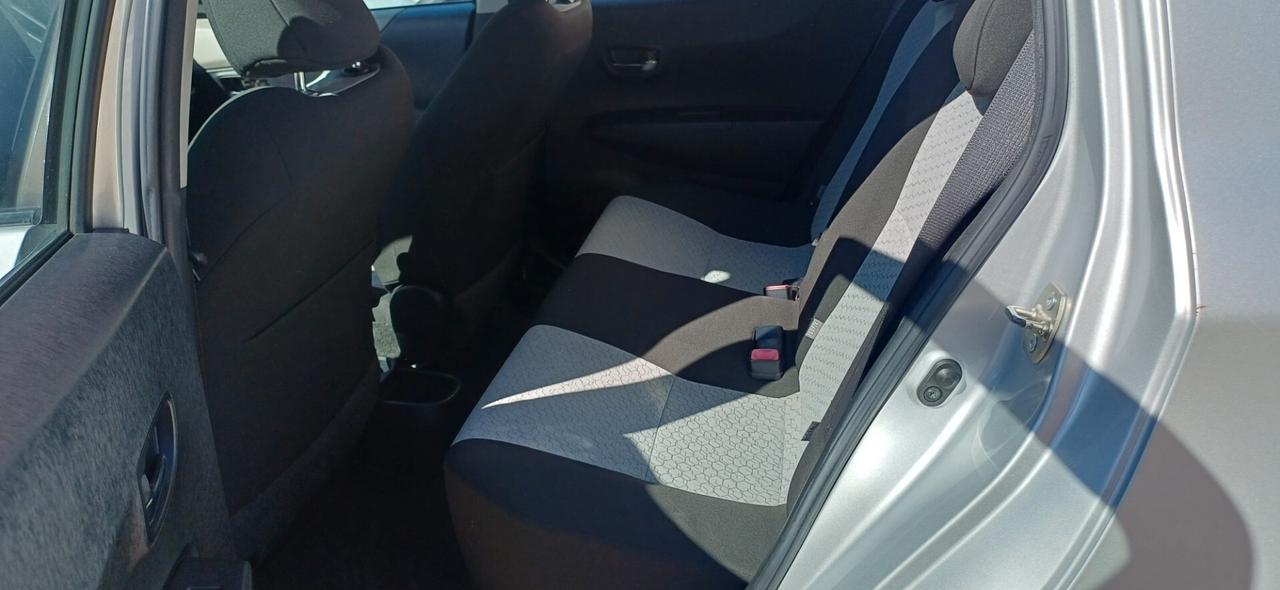 Toyota Yaris 1.4 D-4D 5 porte Lounge