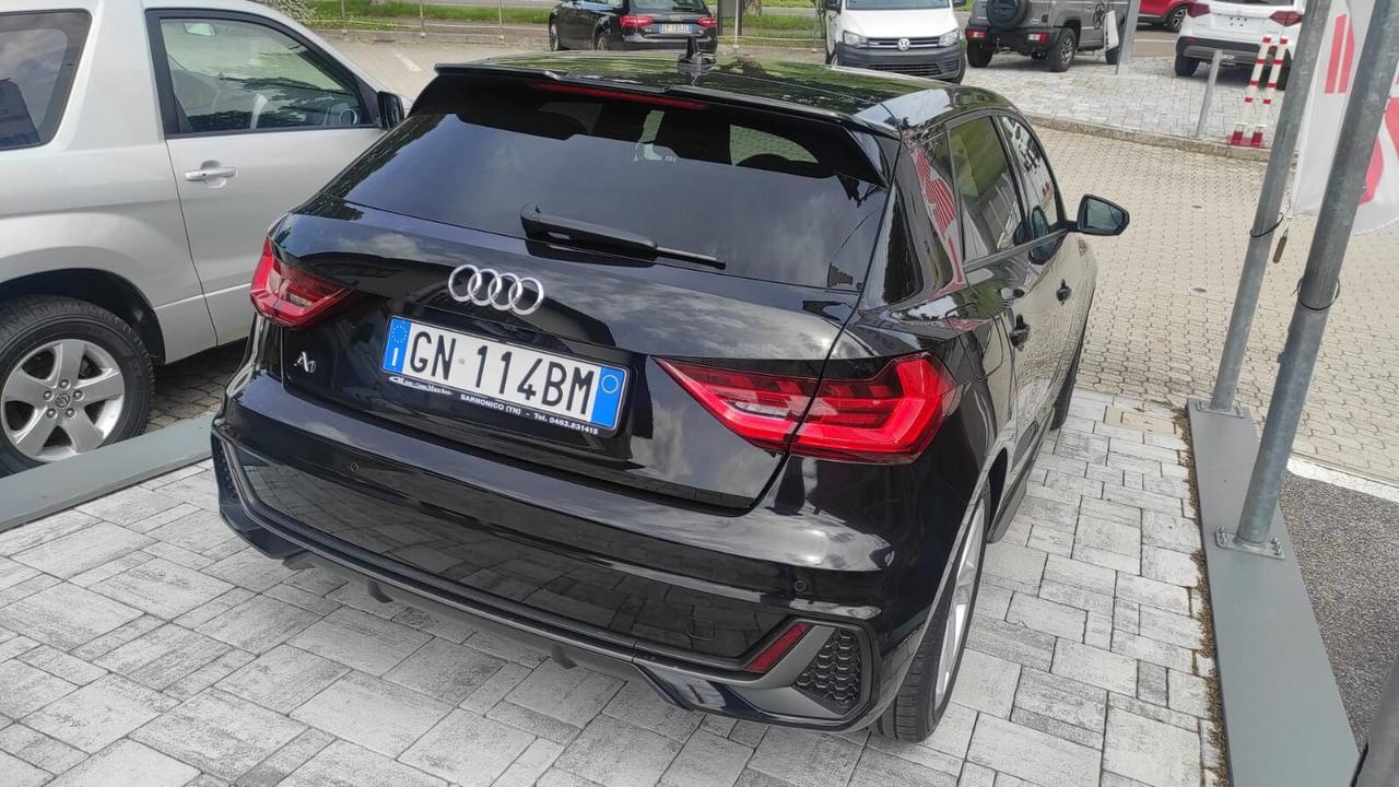 AUDI A1 1.0 TFSI 95CV BENZINA MANAULE S LINE
