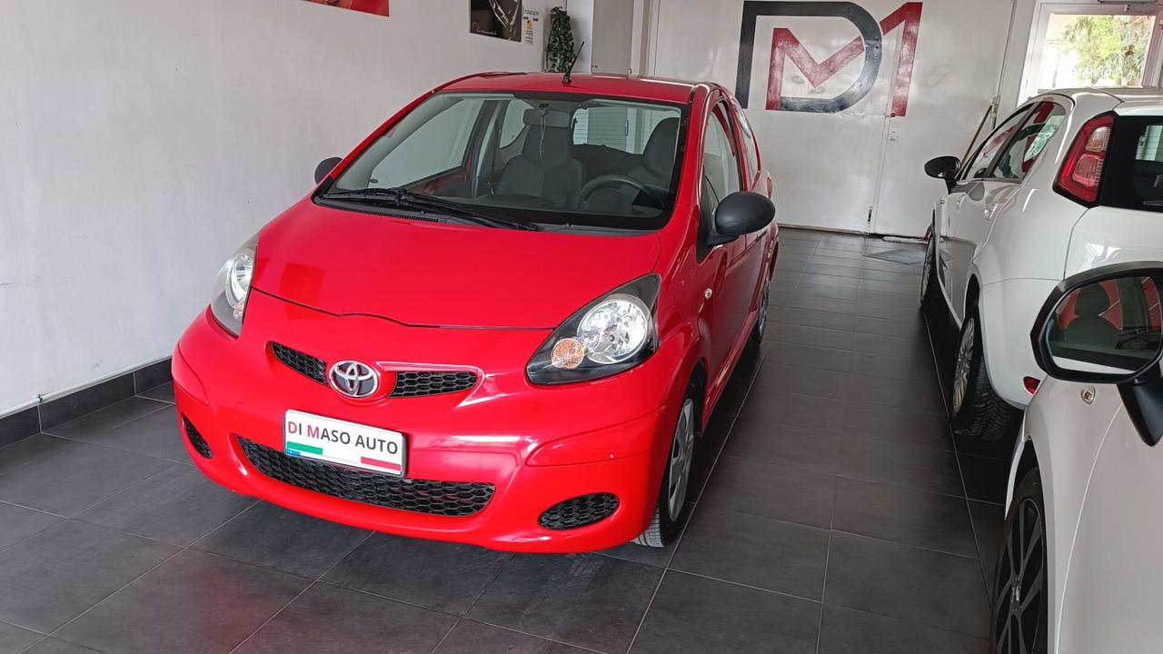 Toyota Aygo 1.0 12V VVT-i 3 porte Sol