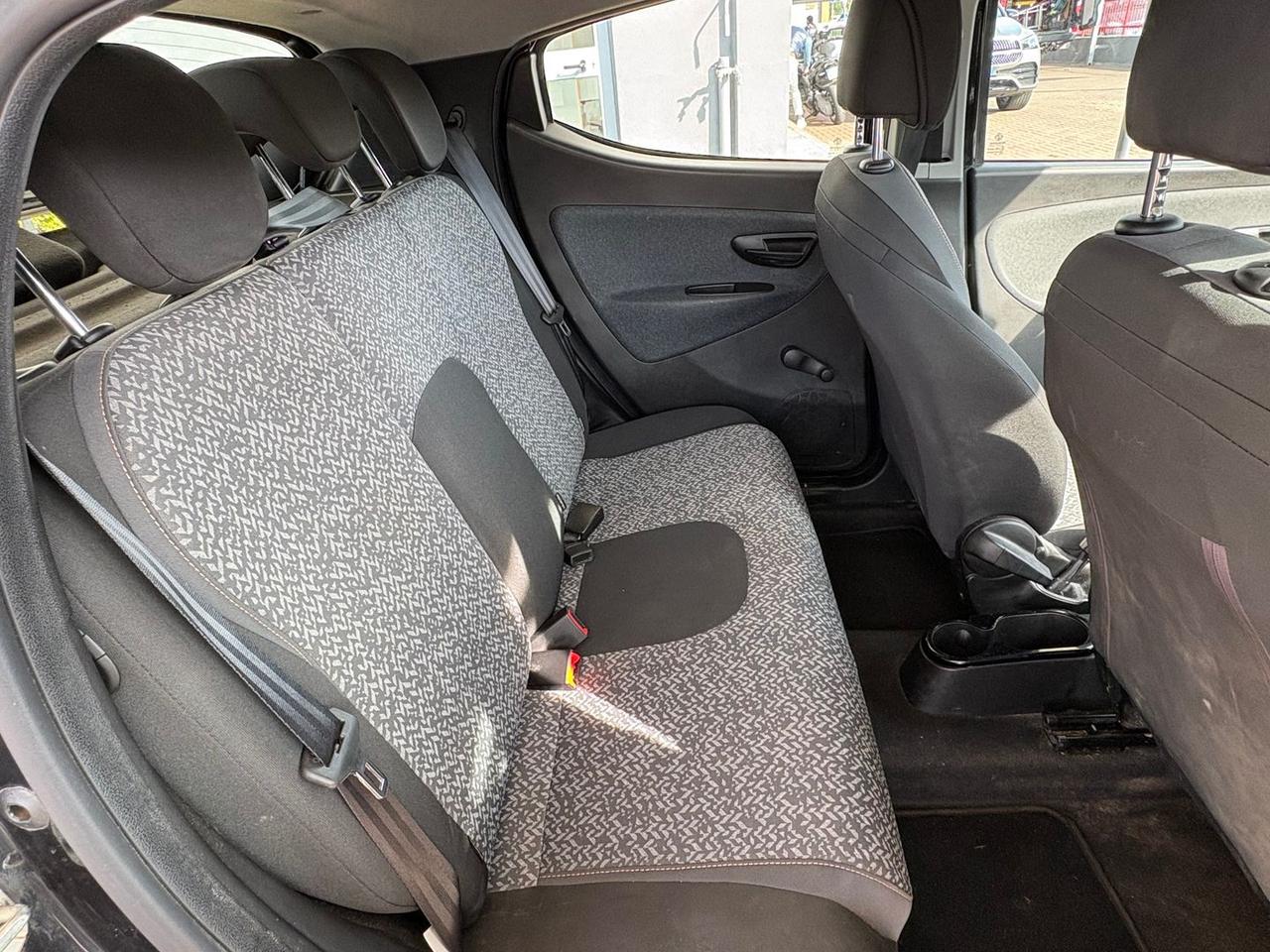 Lancia Ypsilon Black Noir 1.2 #10441