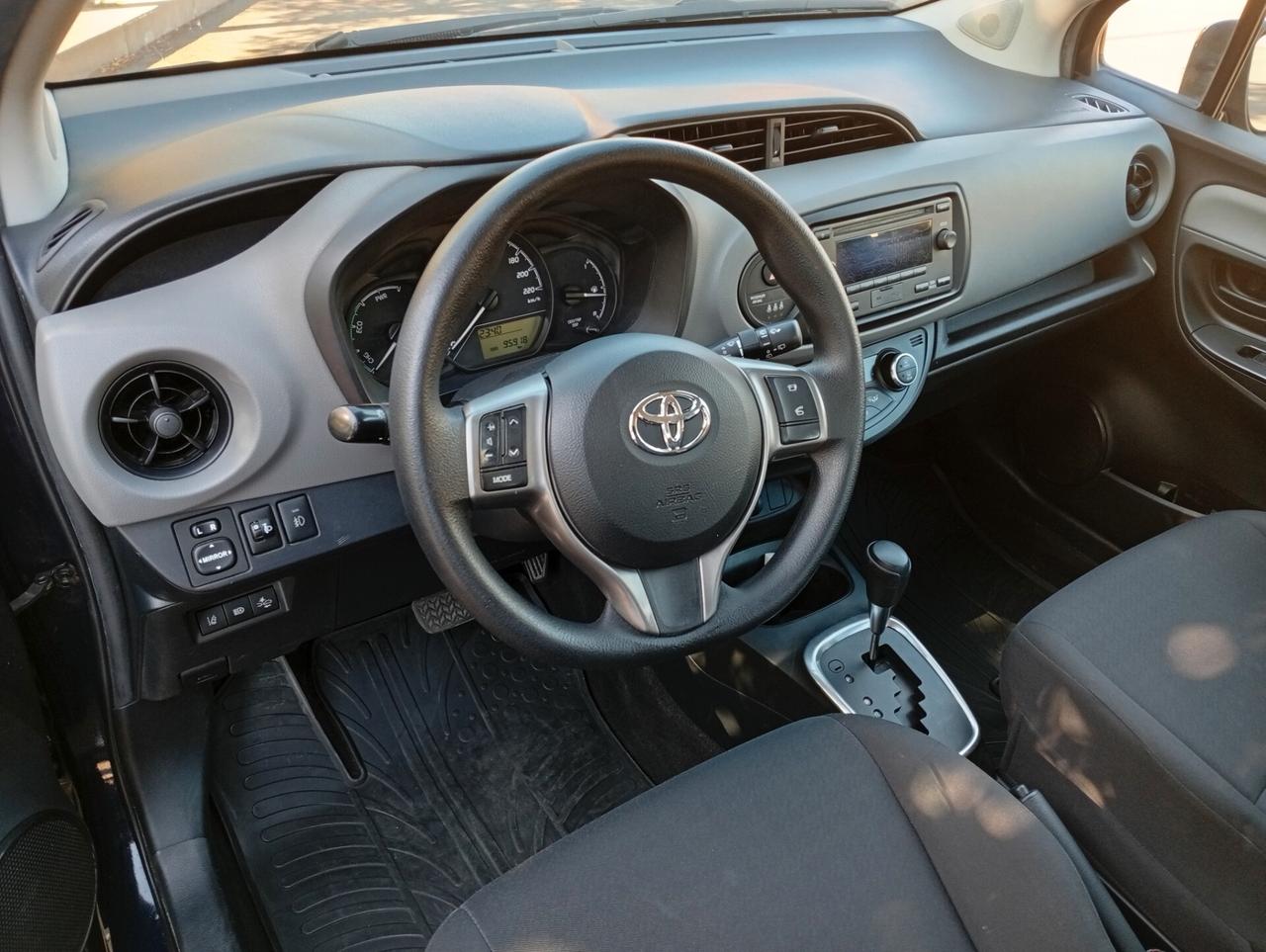 Toyota Yaris 1.5 Hybrid 5 porte Cool