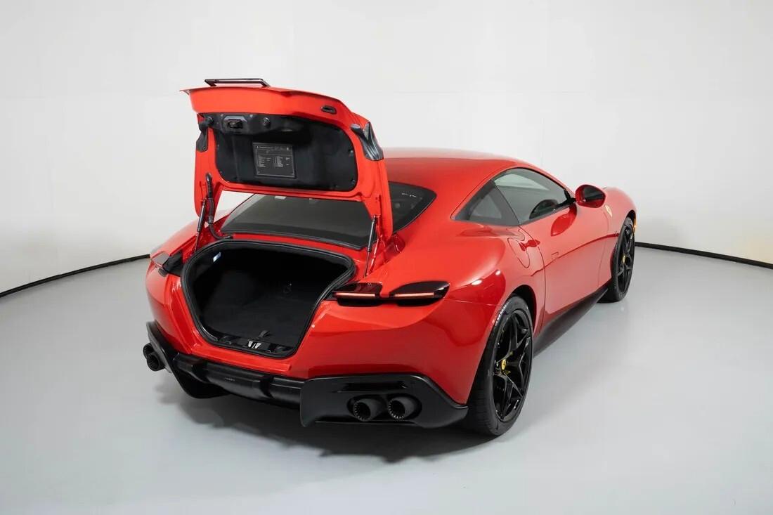 Ferrari Roma 2900,00 LEASING FULL INCLUSIVE - NOLEGGIO LUNGO TERMINE