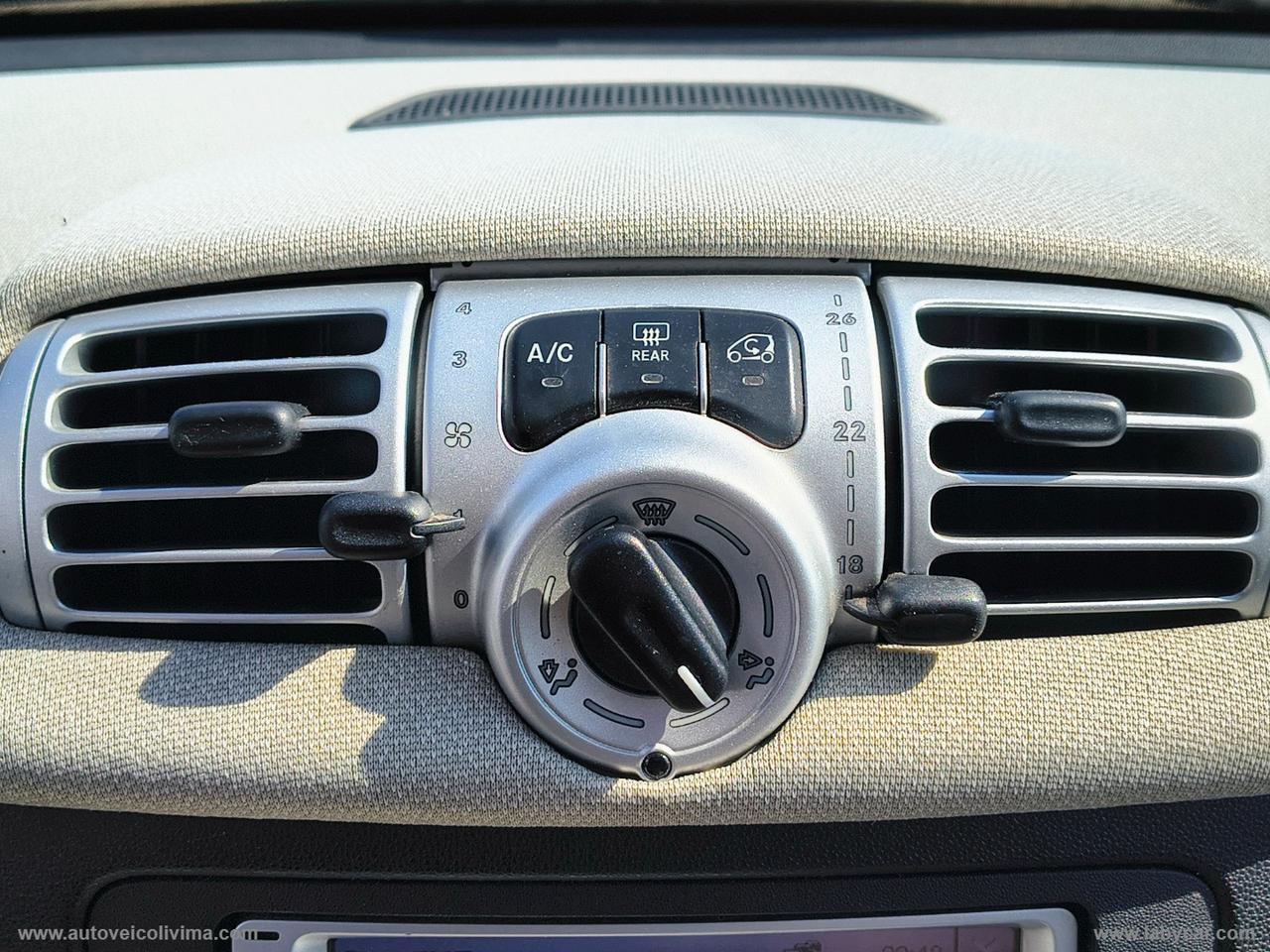 SMART fortwo 1000 52 kW MHD coupé passion AUTOMATICO