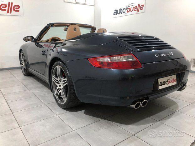 Porsche 911 (997) - carrera 4 s cabrio