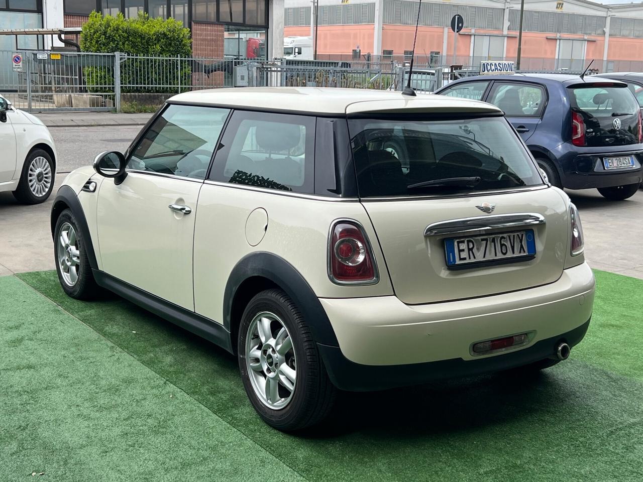 Mini Mini 1.6 16V One D