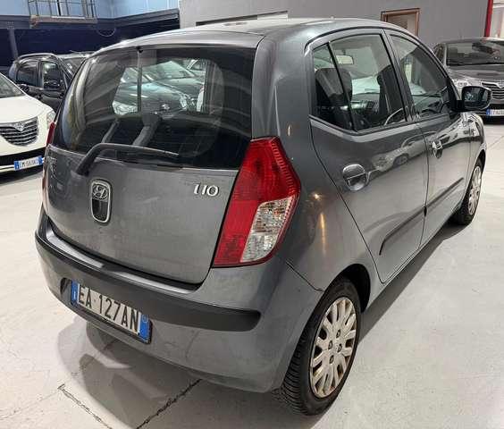 Hyundai i10 Gpl Neopatentati Distribuzione Nuova