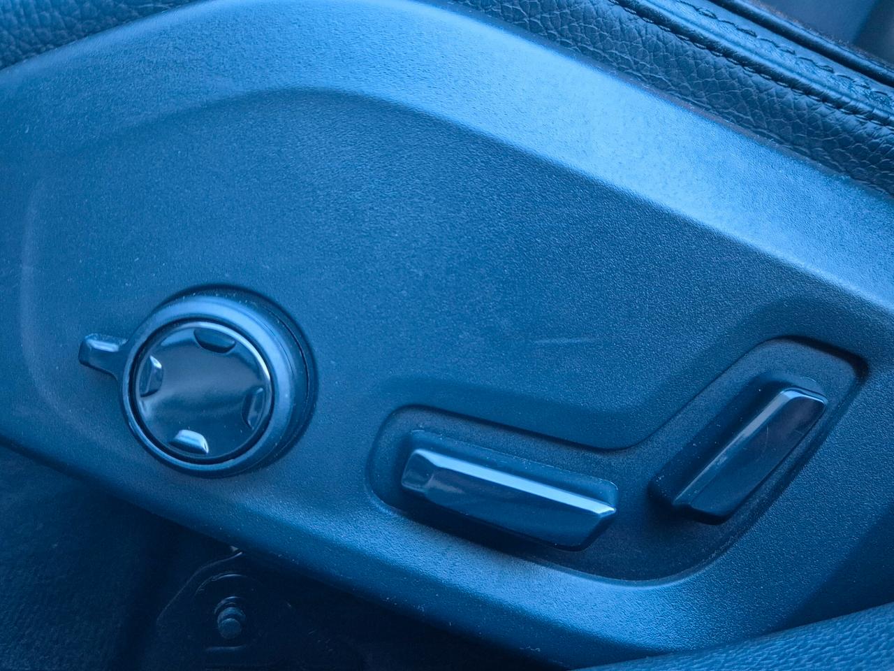 Volvo V60 Cross Country D4 AWD Geartronic Pro