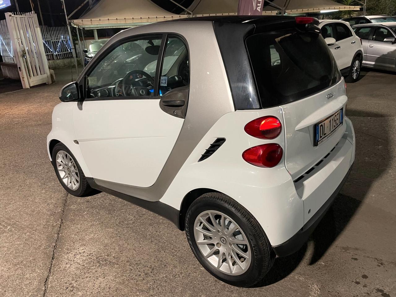 Smart ForTwo 800 33 kW coupé passion cdi