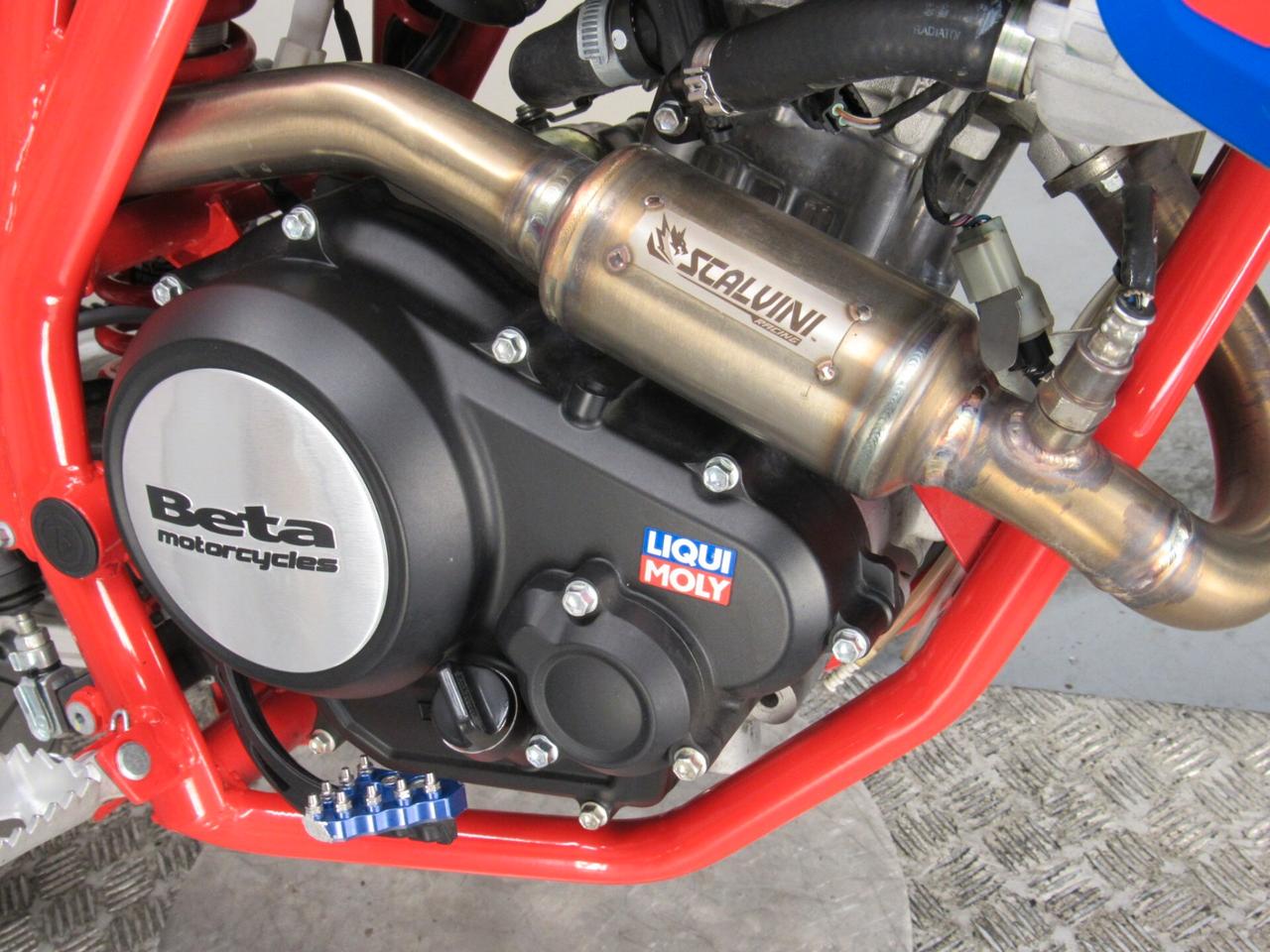 Beta RR Motard 125 R 11KW PATENTE A1 E B