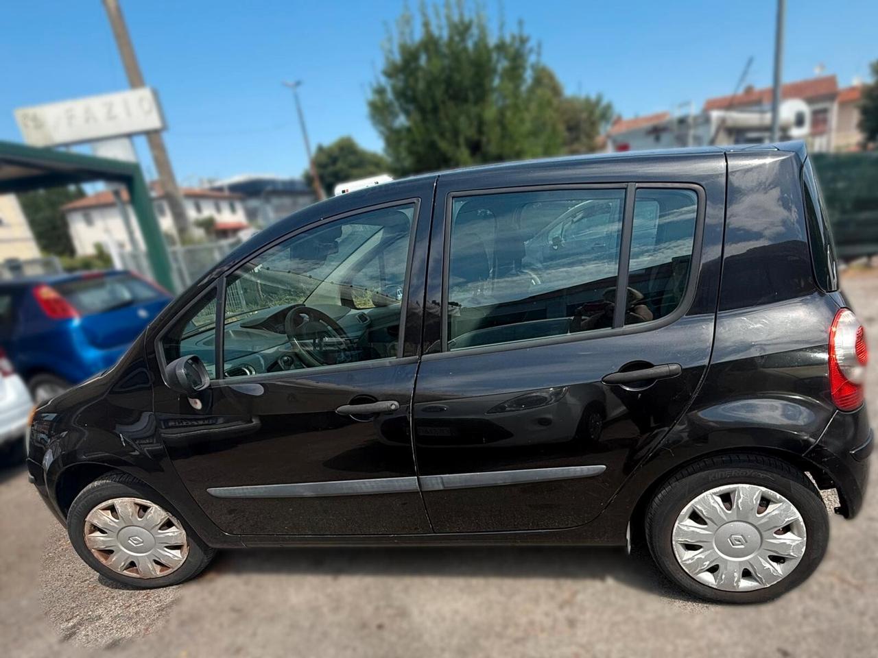 Renault Modus 1.2 16V – Formula Vista e Piaciuta per Operatori del Settore