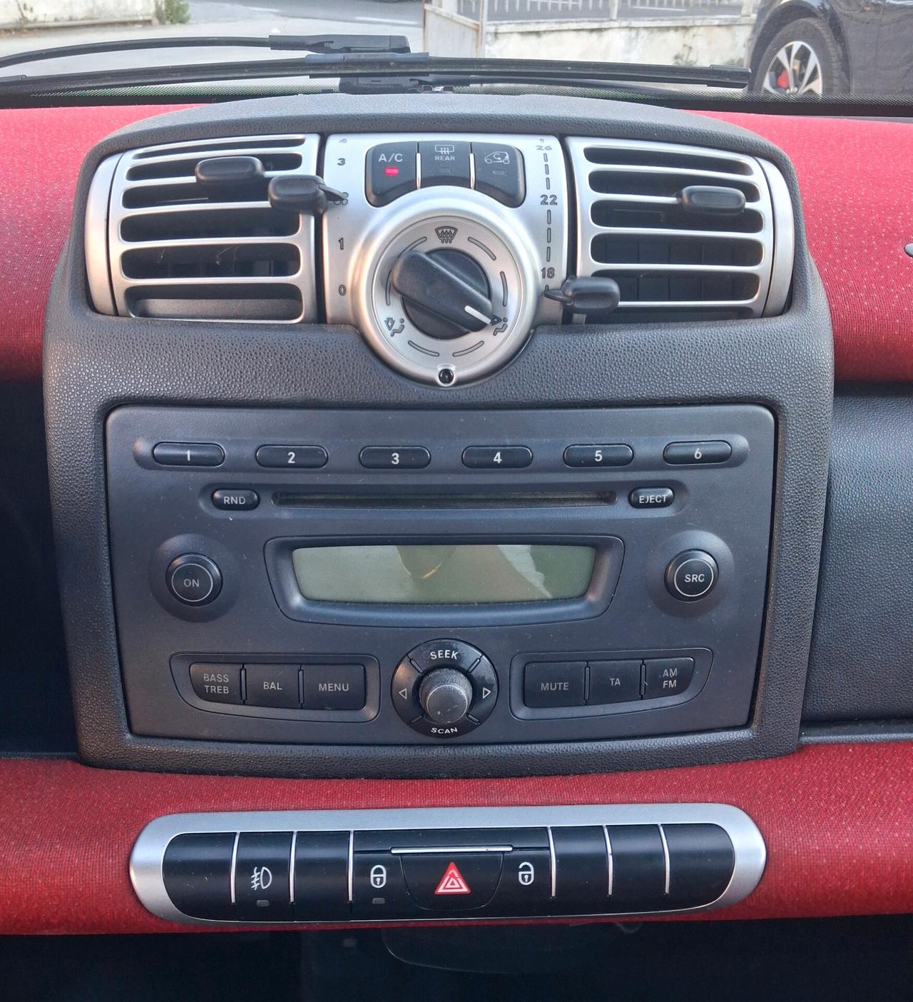 Smart ForTwo 1000 84CV Turbo con SERVOSTERZO