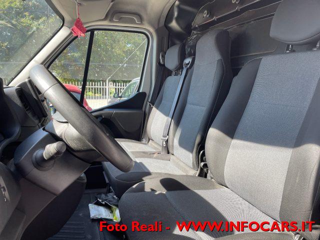 RENAULT Master T35 2.3 dCi 135 PL-TM Furgone Ice