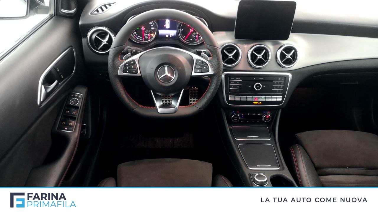 Mercedes-Benz GLA - X156 - GLA 220 d Premium 4matic auto