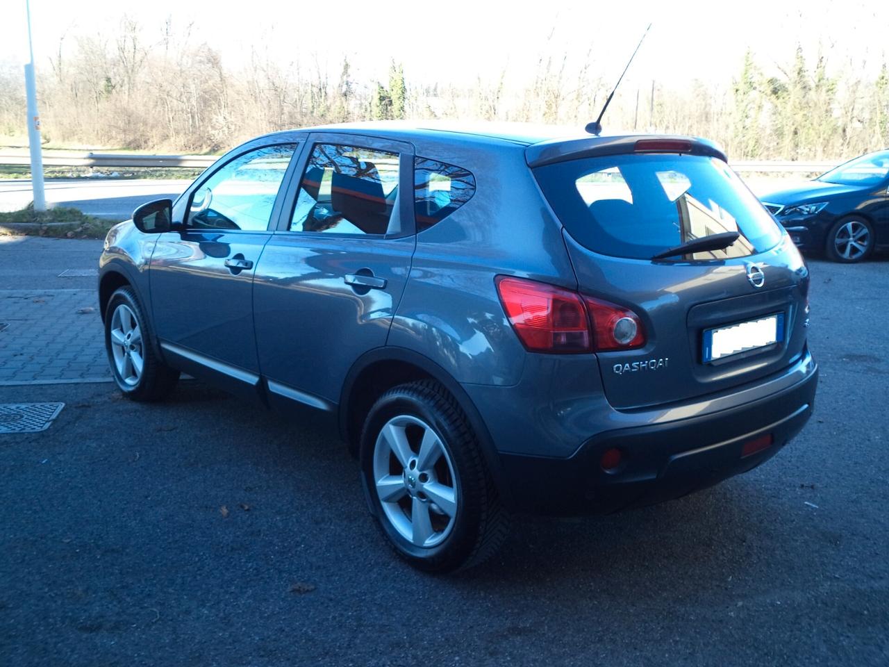 Nissan Qashqai 2.0 dCi DPF 4WD Acenta