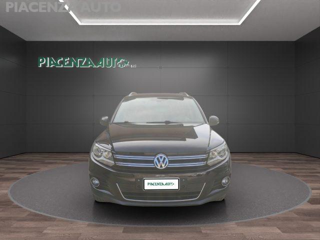 VOLKSWAGEN Tiguan 2.0 TDI. 4MOTION DSG Sport & Style .NAVI