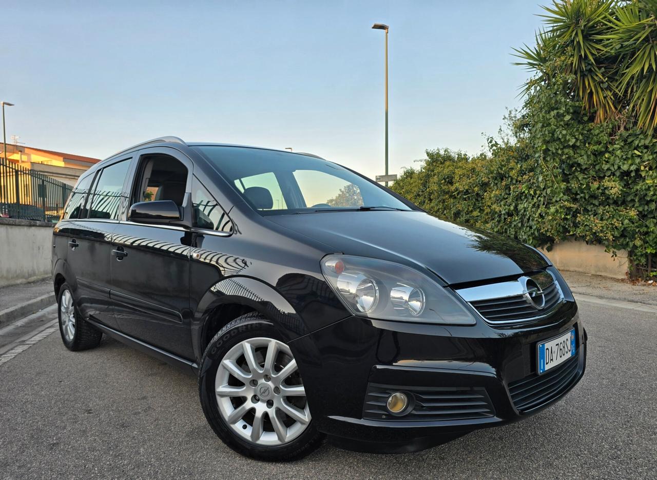 OPEL ZAFIRA COSMO 1.9 CDTI 7 POSTI DA VETRINA