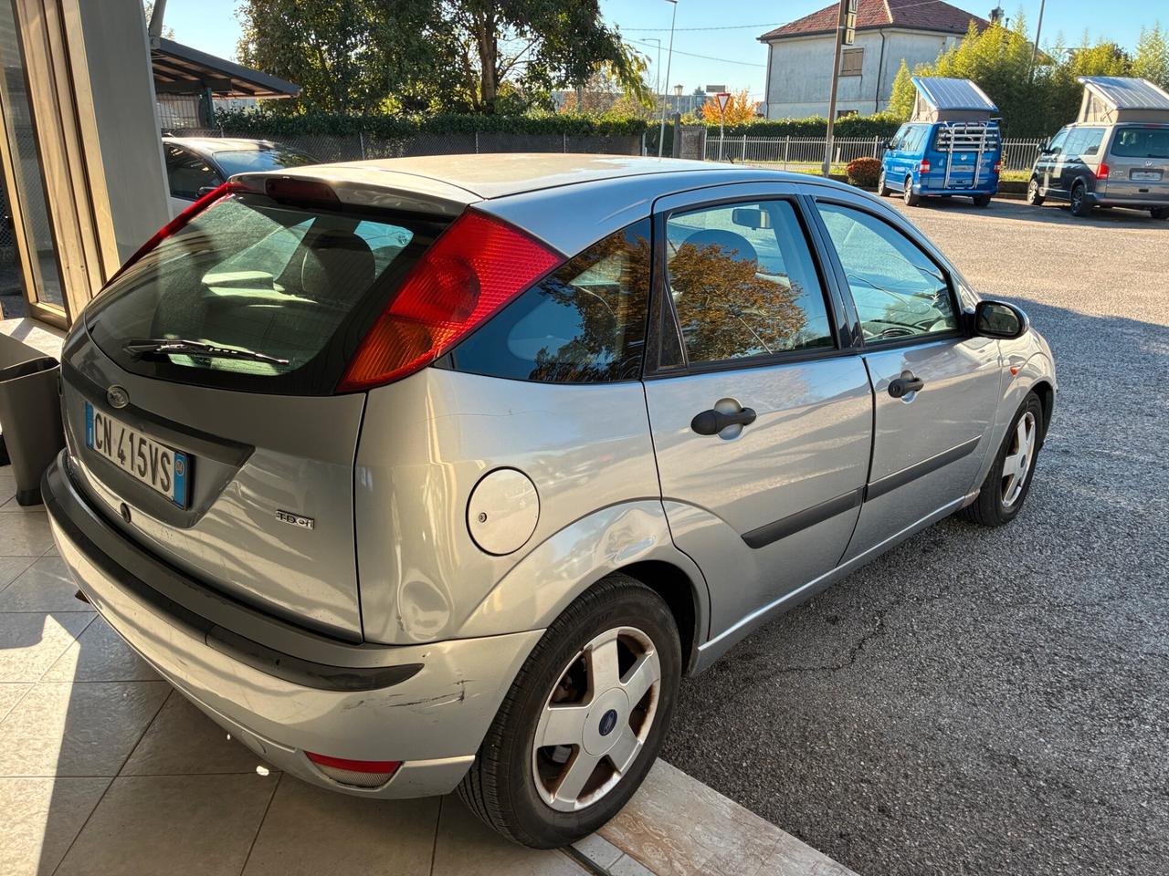 Ford Focus 1.8 TDCi 100 cv cat 5p. Zetec