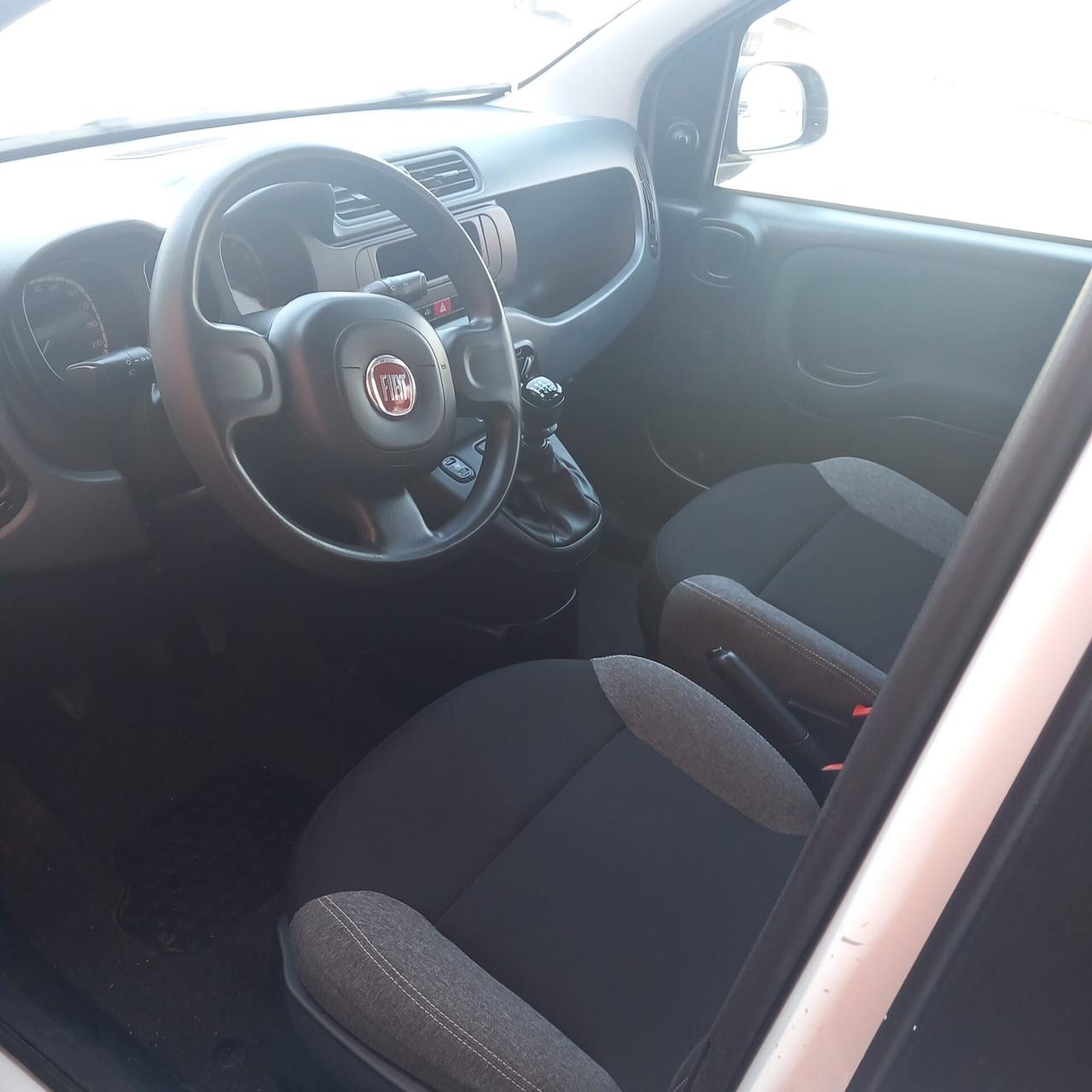 FIAT PANDA FIREFLY HYBRID 1.0 DEL 2022 IDEALE PER NEOPATENTATI