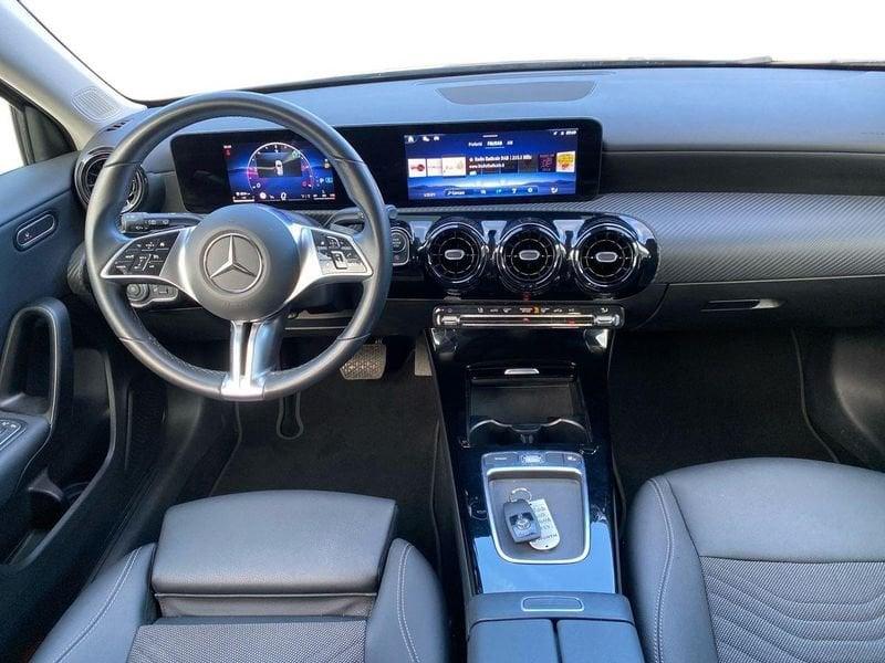 Mercedes-Benz Classe A A 180 d Advanced auto