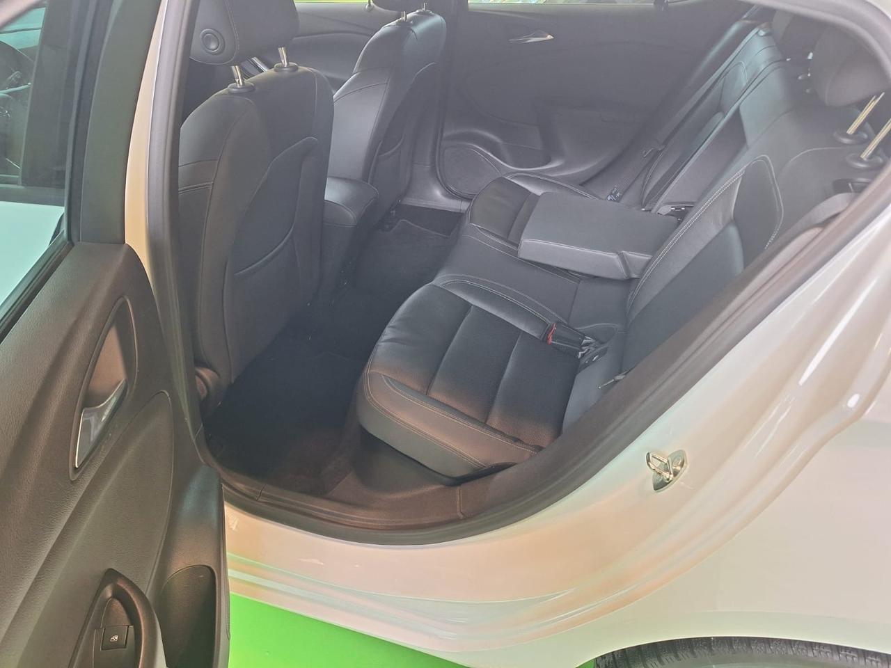 Opel Astra 1.4b. Turbo 150CV 5 porte