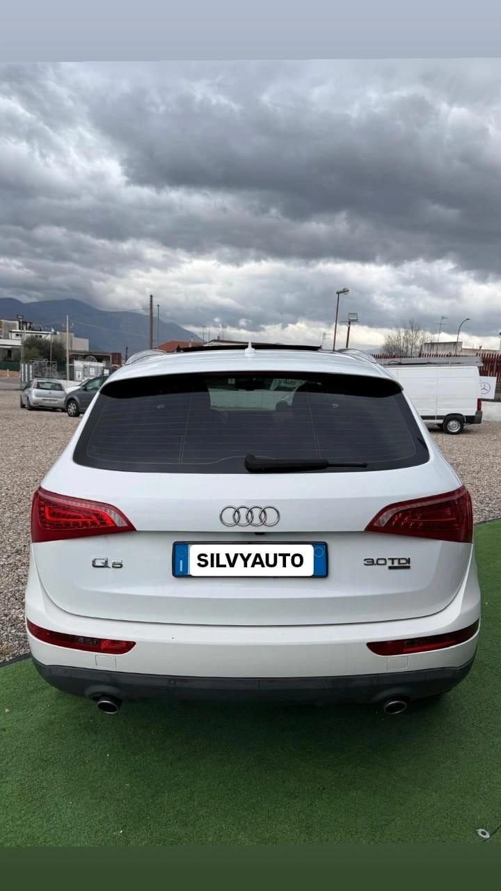 Audi Q5 3.0 V6 TDI quattro S tronic