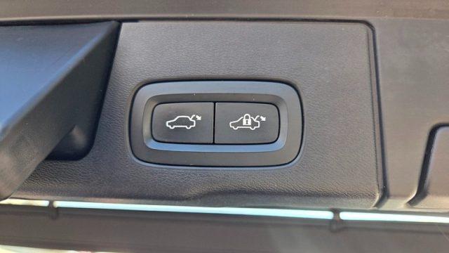 VOLVO XC60 T6 Recharge Plug-in Hybrid AWD Inscription PERMUTE