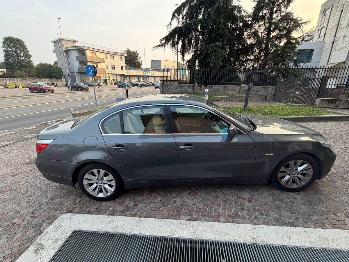 BMW Serie 5 Berlina 525d Futura c pelle