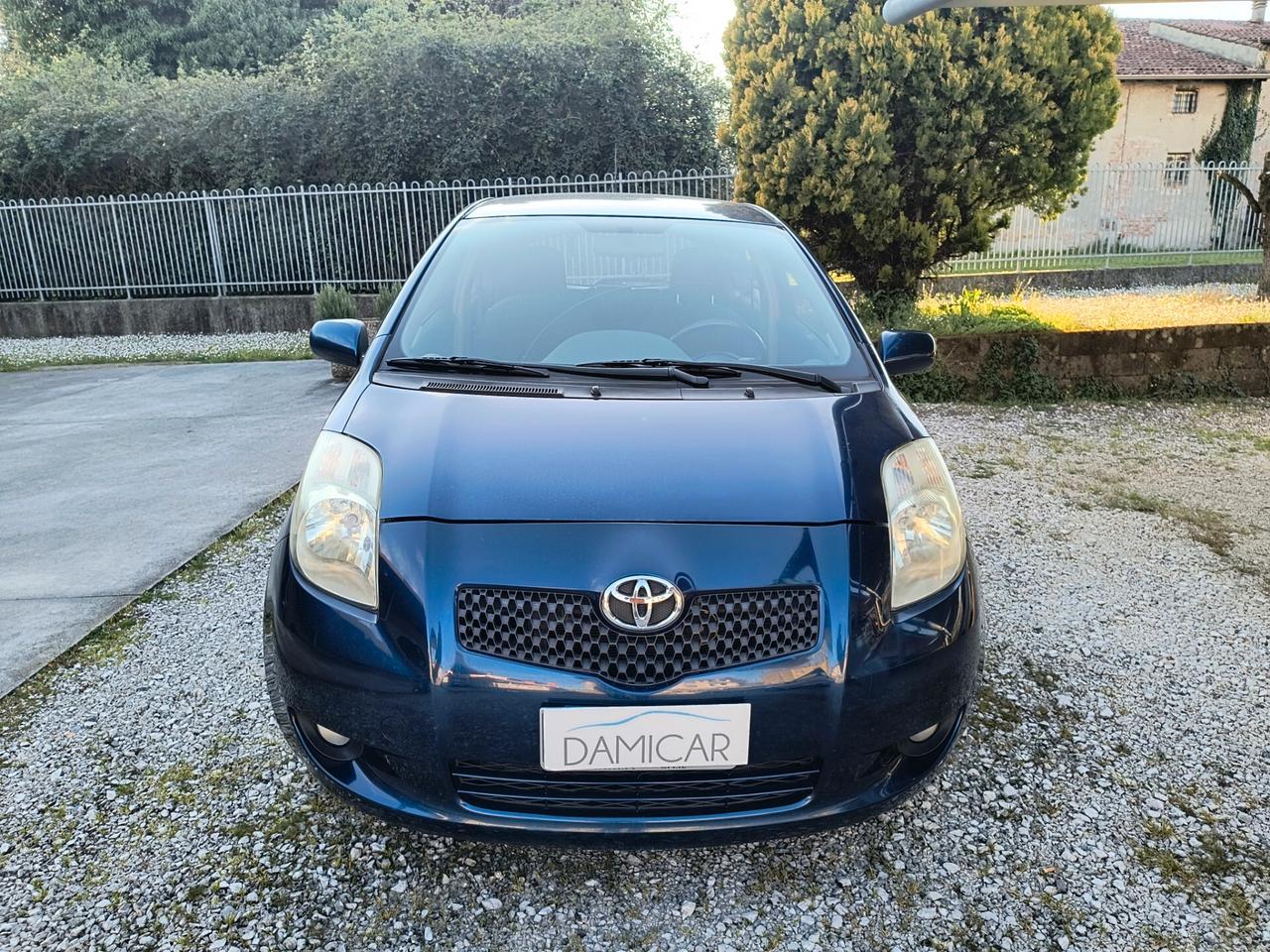 Toyota Yaris 1.0 3p Benzina