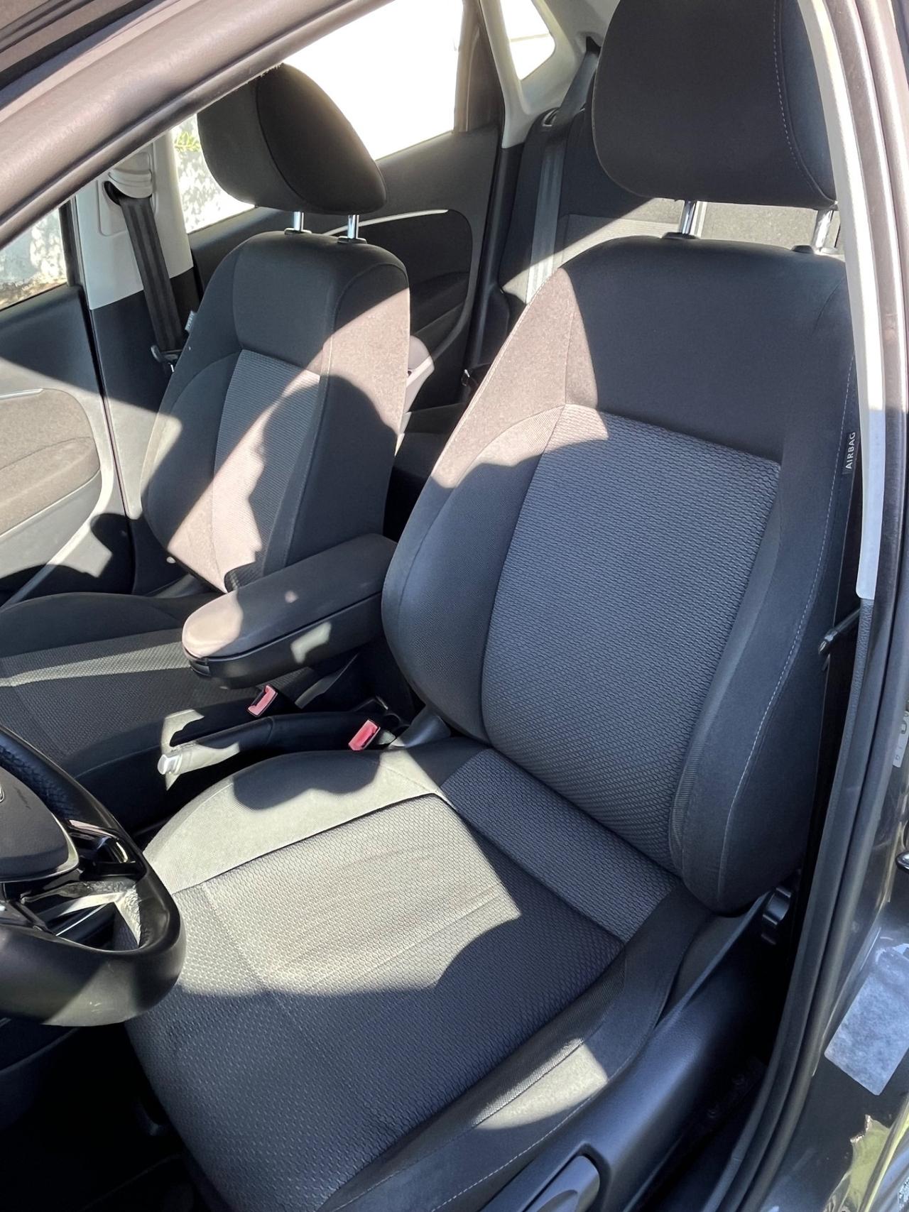 Volkswagen Polo 1.4 TDI 90 CV Highline BlueMotion