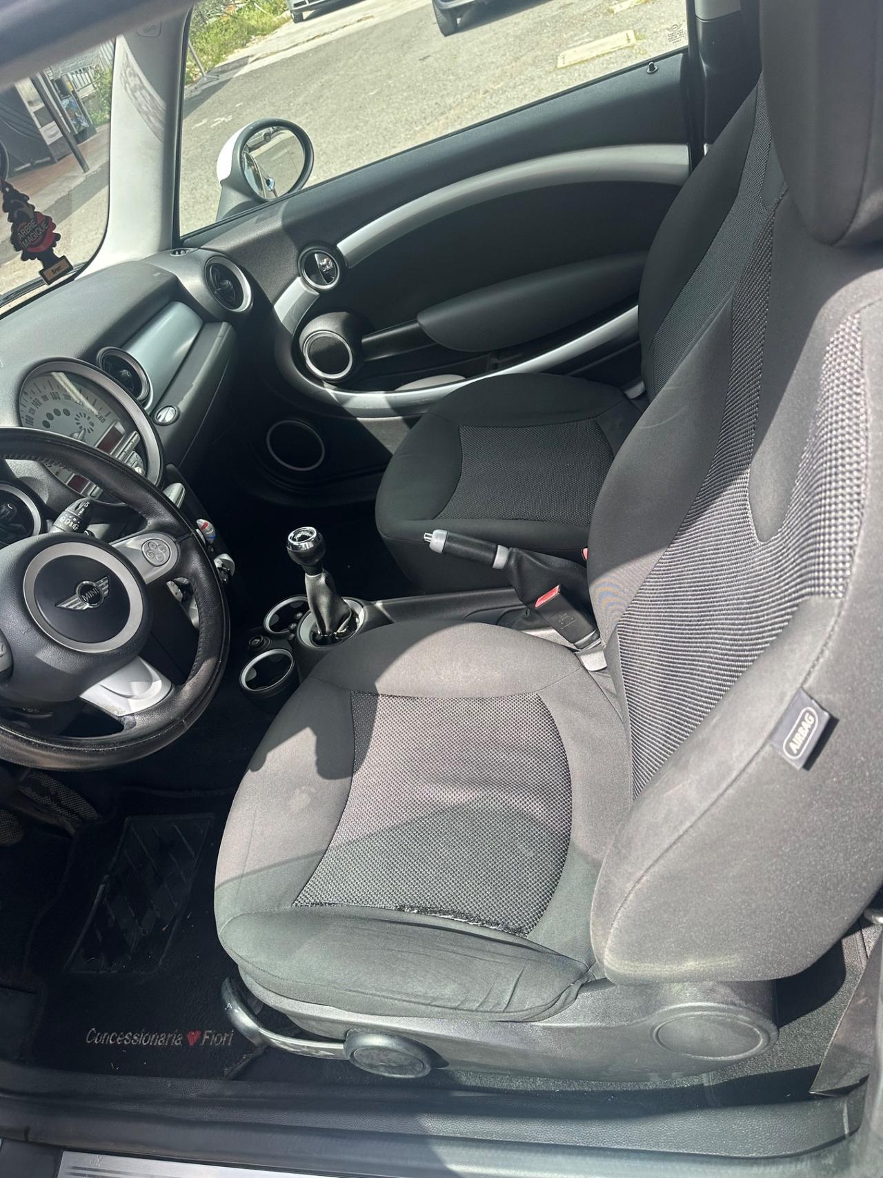 Mini 1.6 16V Cooper D