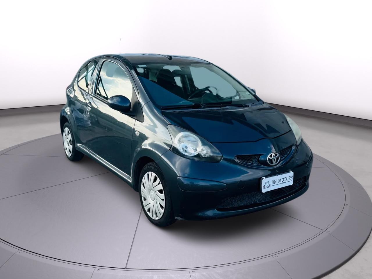 Toyota Aygo 1.0 benzina 2008 130.000km neo