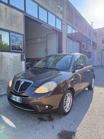Lancia Ypsilon 1.2 Versus