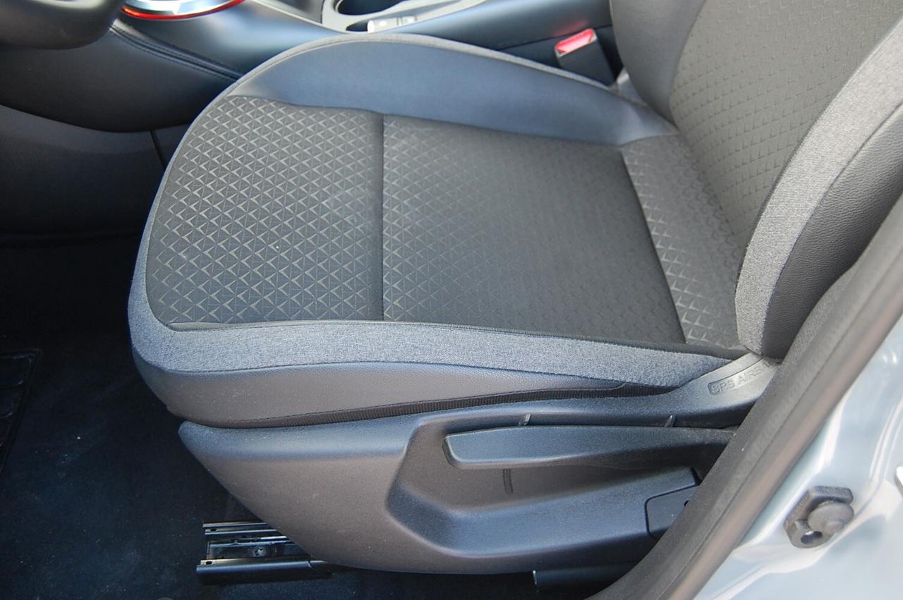 Nissan Juke 1.0 DIG-T 114 CV N-Connecta