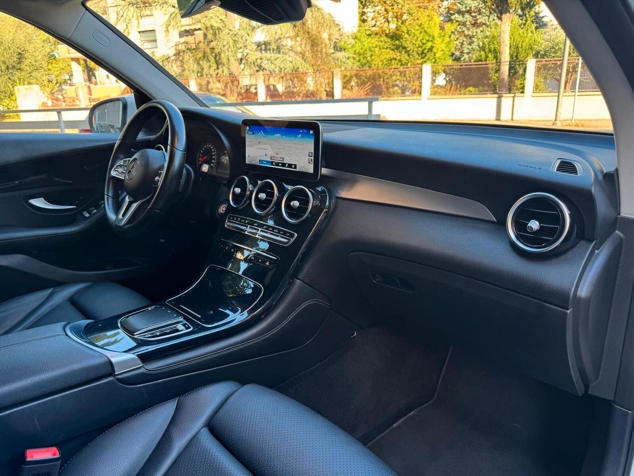 MERCEDES GLC 200 d 4MATIC SPORT