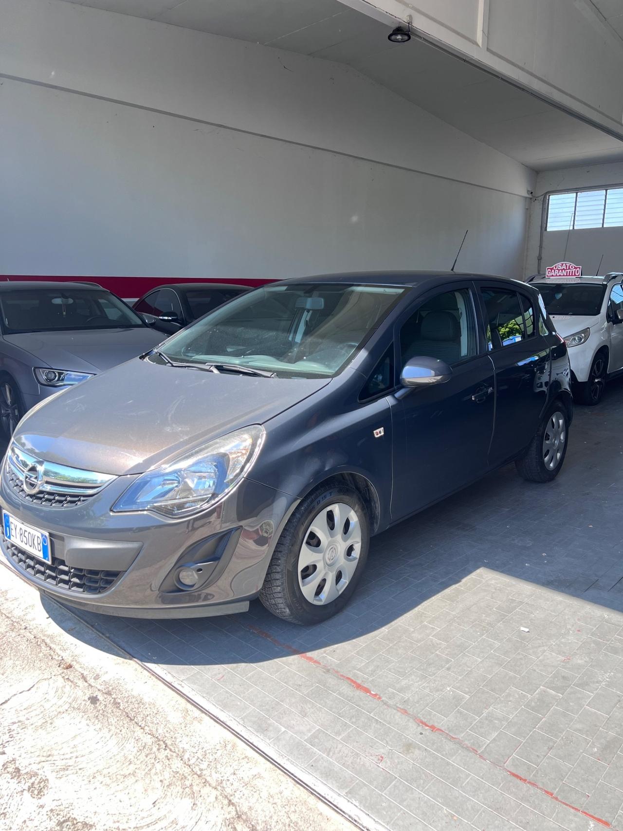 Opel Corsa 1.2 BENZINA/ GPL-2015-NEOPATENTATI