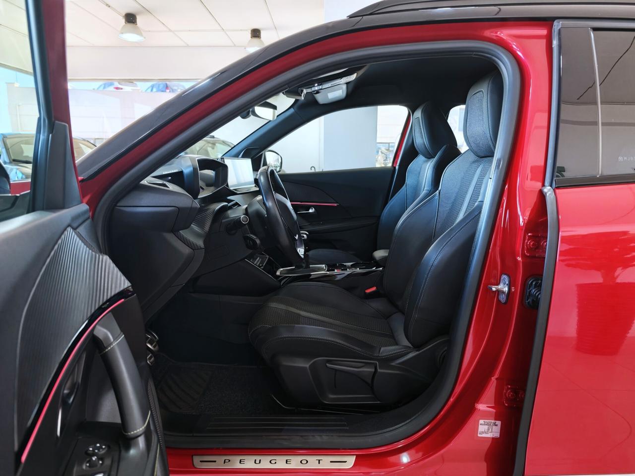 Peugeot 2008 1.2 GT 130CV 2022