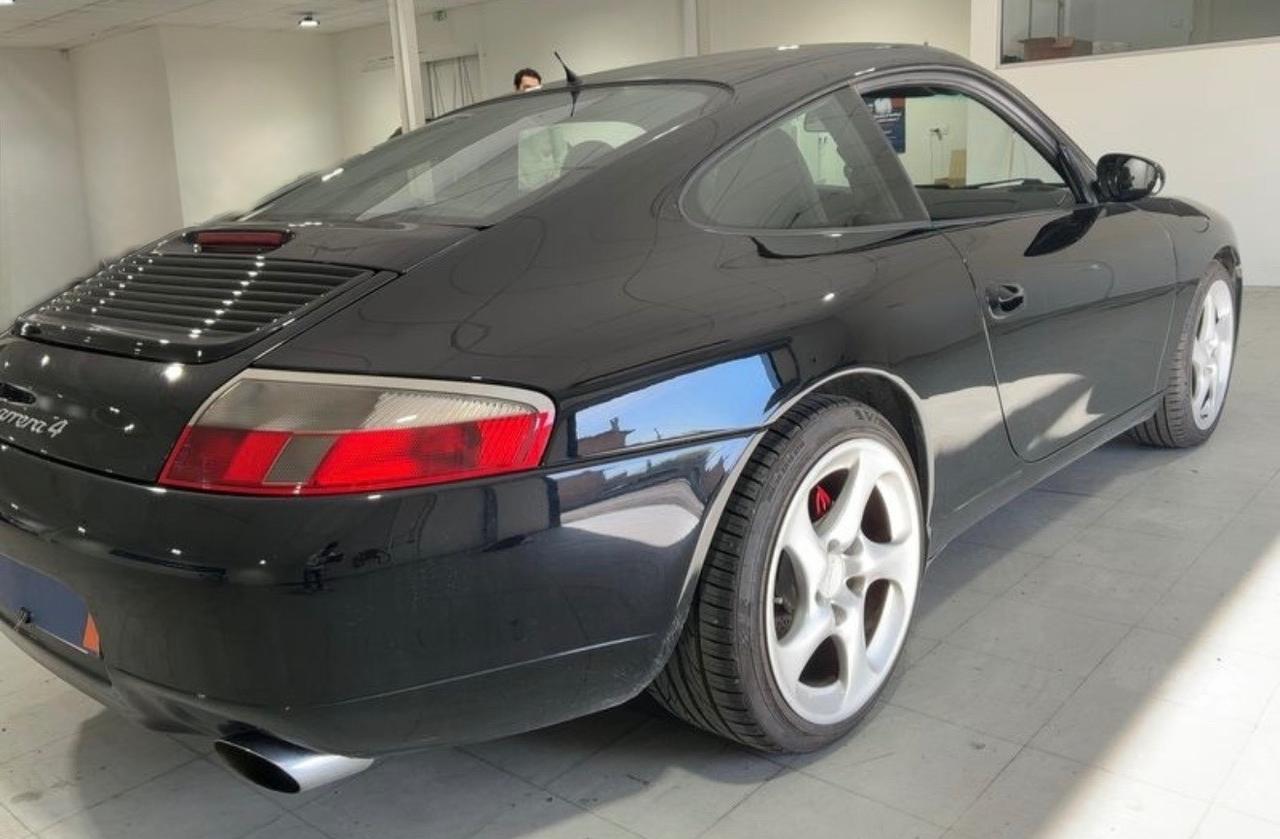 Porsche 911 Carrera 4 cat Coupé