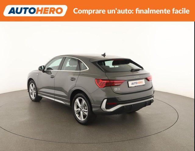 AUDI Q3 35 TDI quattro S tronic S line edition